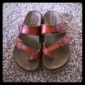 Cute girls sandals size 13